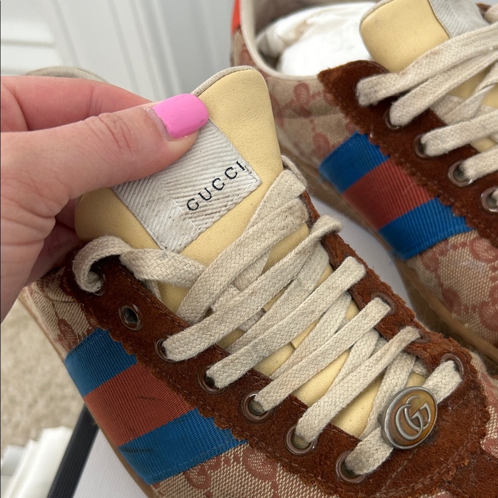 Men’s Gucci Brown GG Canvas Sneakers with Blue & Red Stripes - Picture 2 of 10